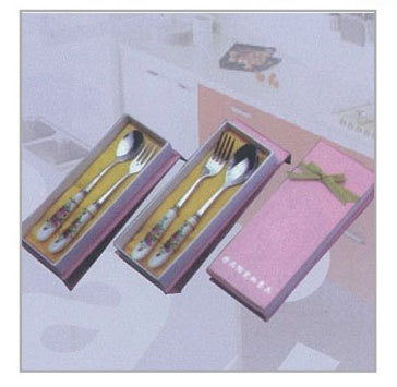 L-G135-12陶瓷禮盒一大二入