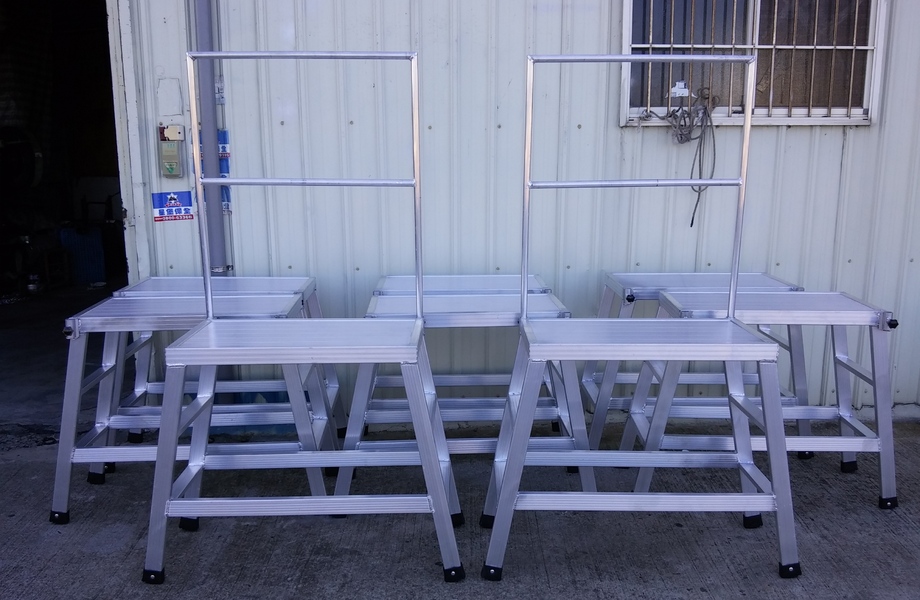 3階固定平台梯可拆扶手