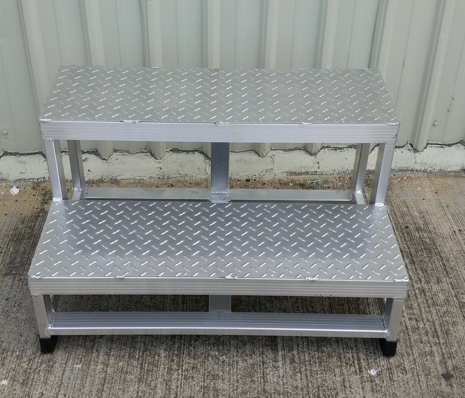 2階鋁花板固定式作業梯