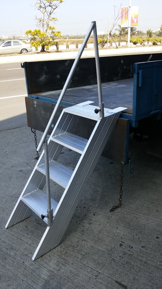 3夾4階扶手單梯