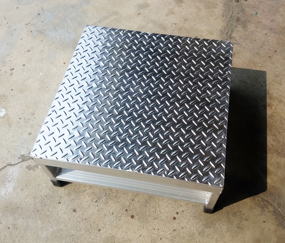 1階鋁花板工作台