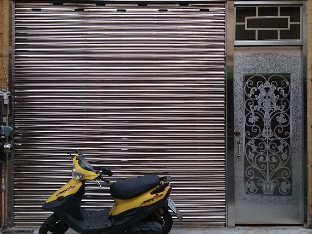 電動白鐵門開拉式小門