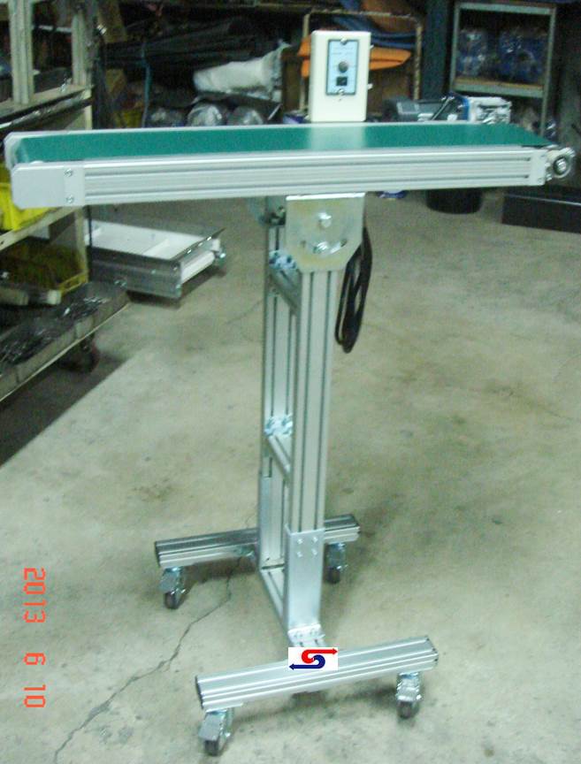 迷你型皮帶輸送機A