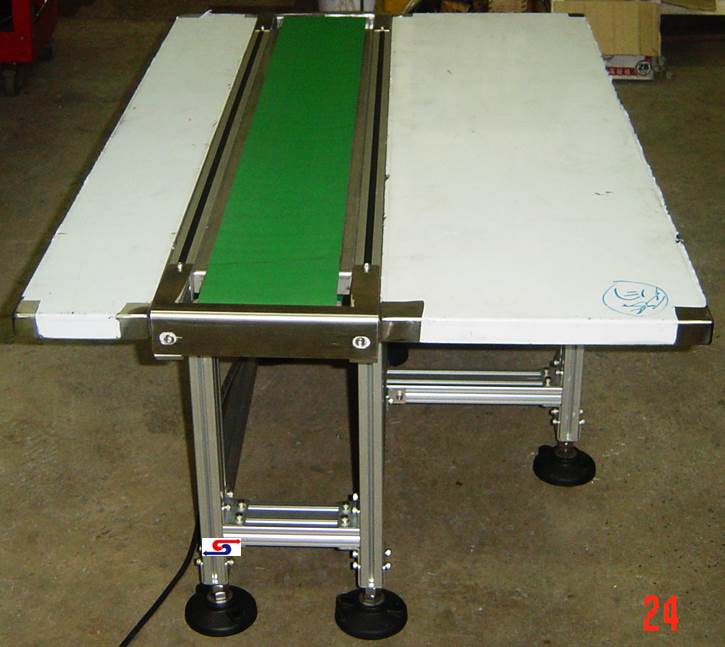 皮帶式輸送機附不銹鋼桌面