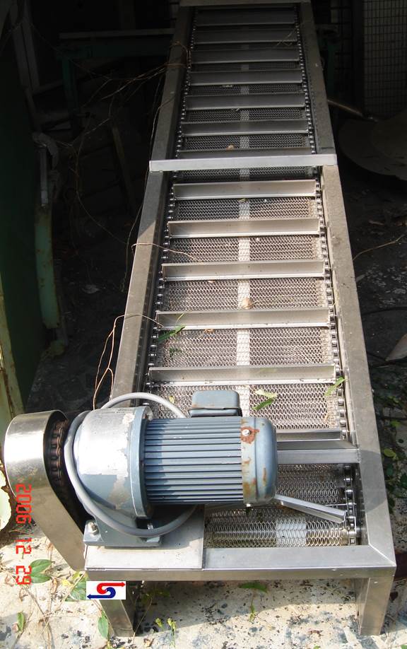 揚高鍊條網帶式輸送機