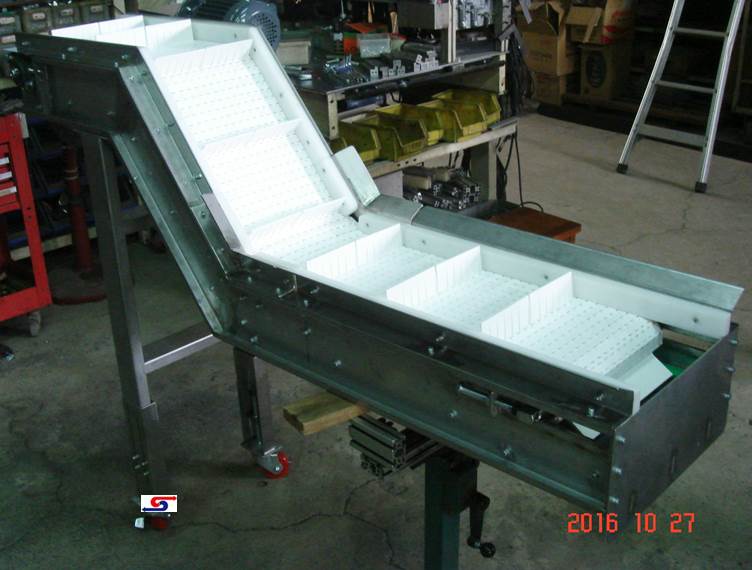 揚程式塑鋼網帶輸送機B