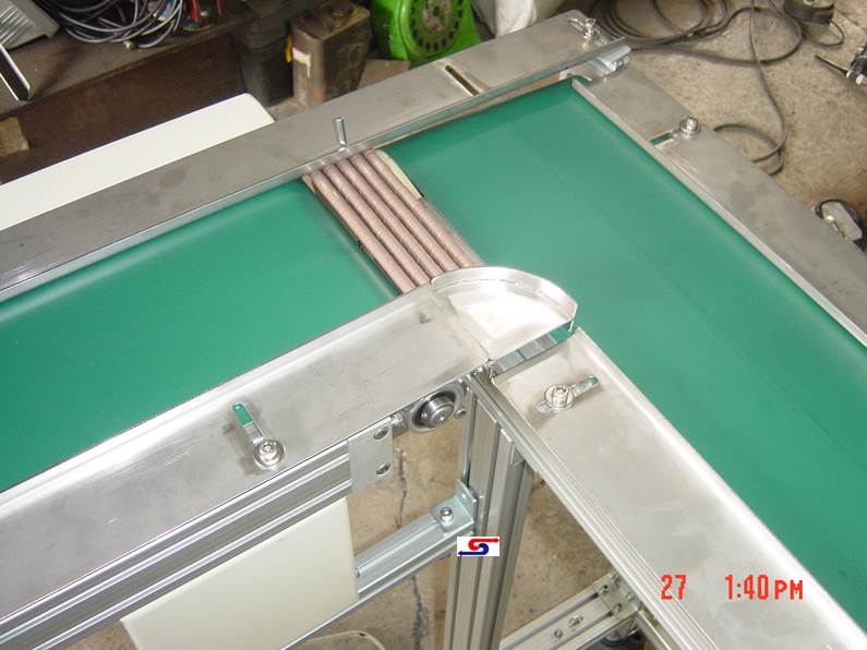 90度直角轉彎皮帶式輸送