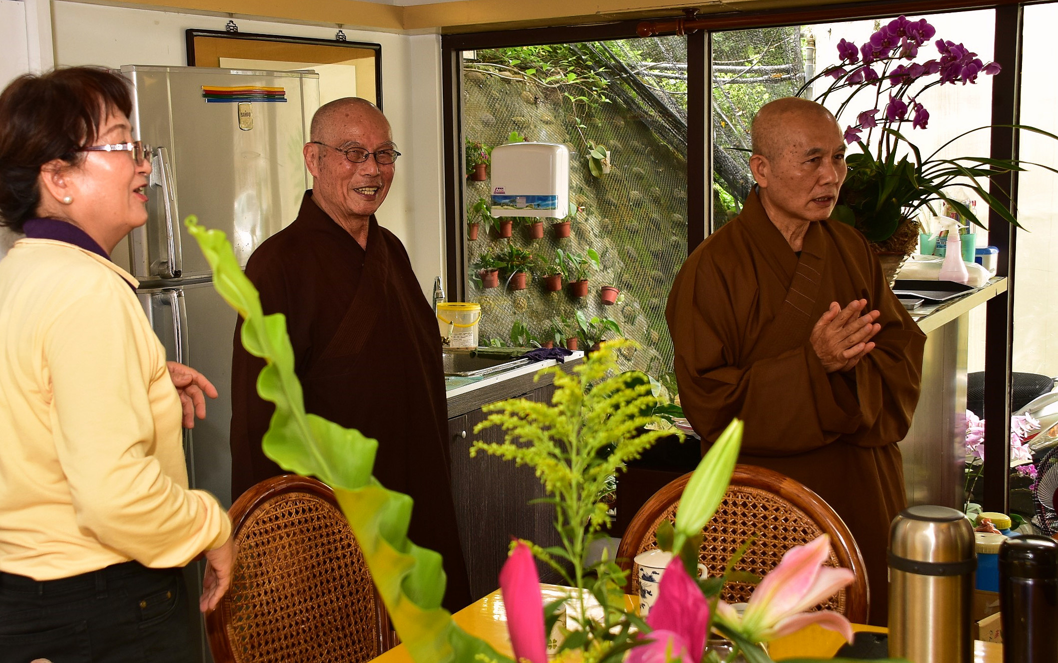 76茶敘20170521彰化齋僧大會代表參訪_170523_0043(法師照)