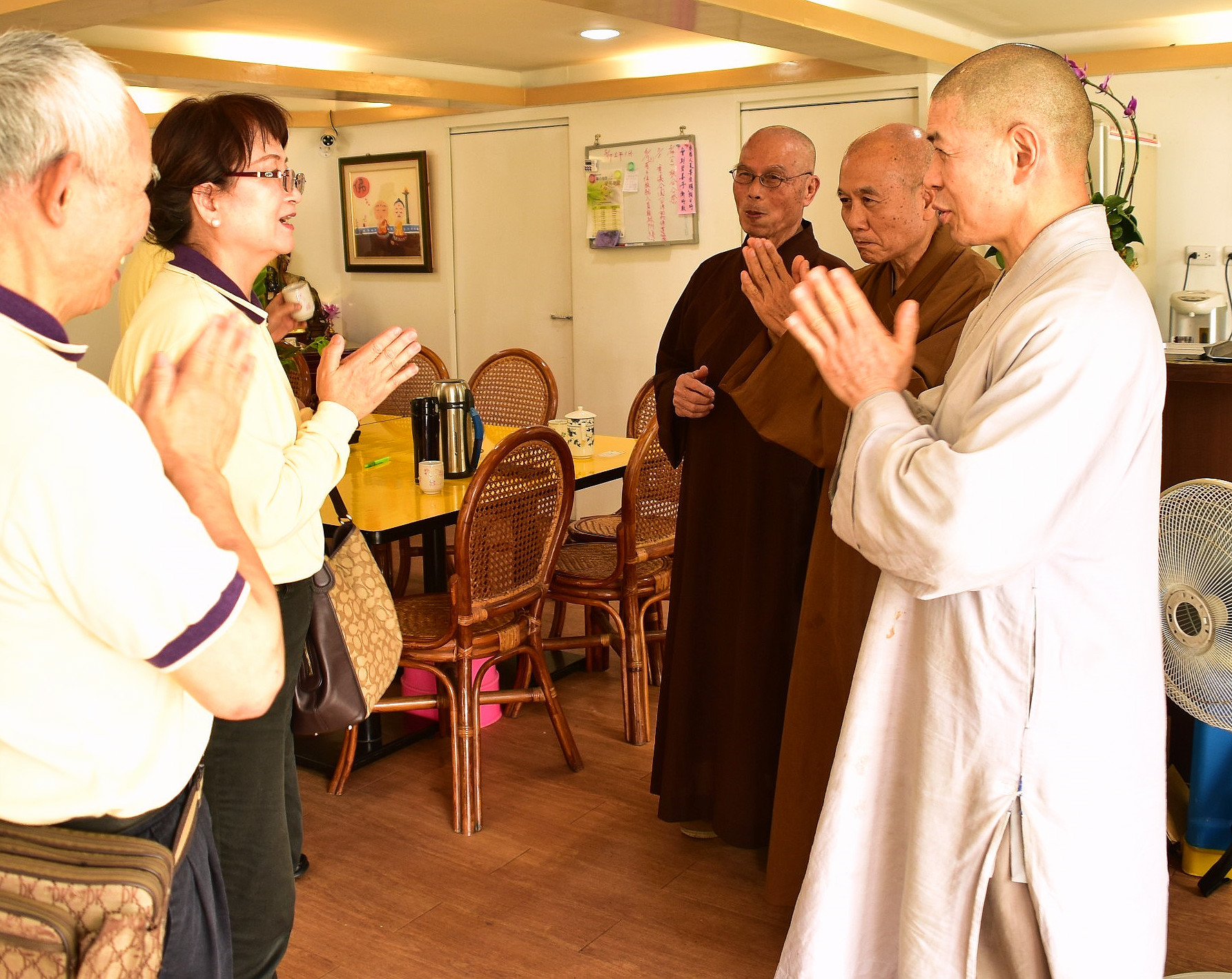 81送客20170521彰化齋僧大會代表參訪_170523_0193(法師照)