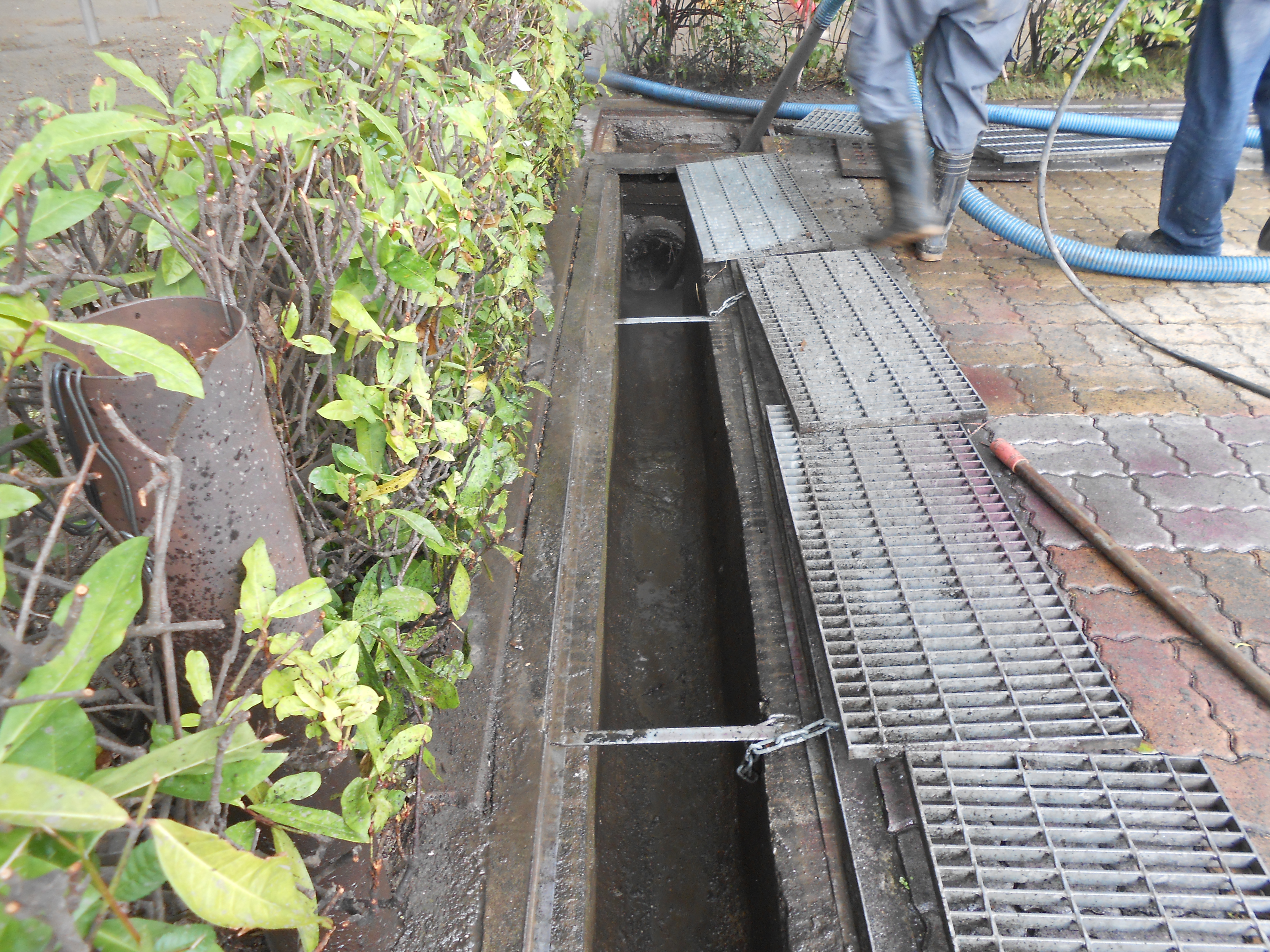 中正公園清洗水溝