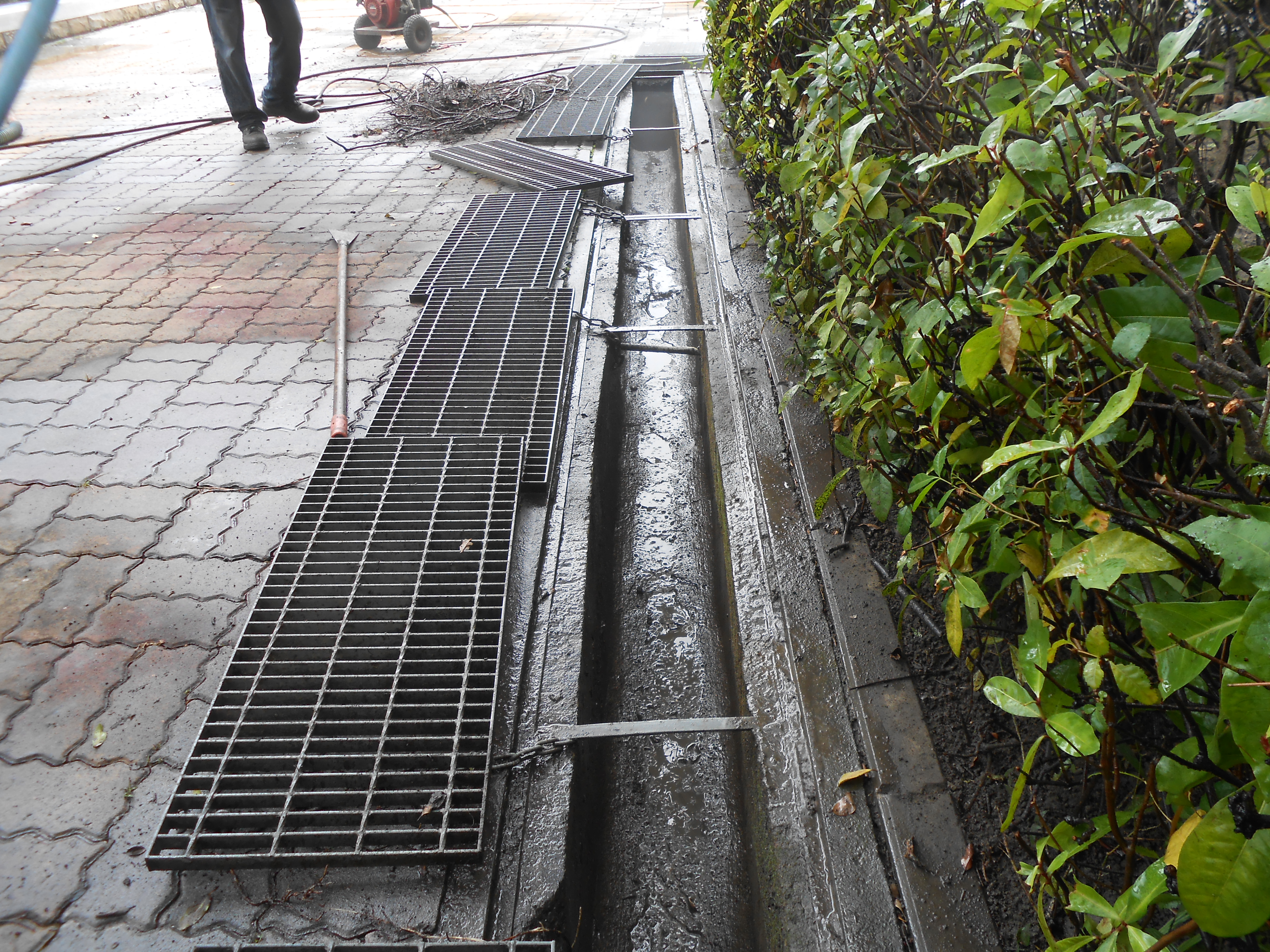 中正公園清洗水溝