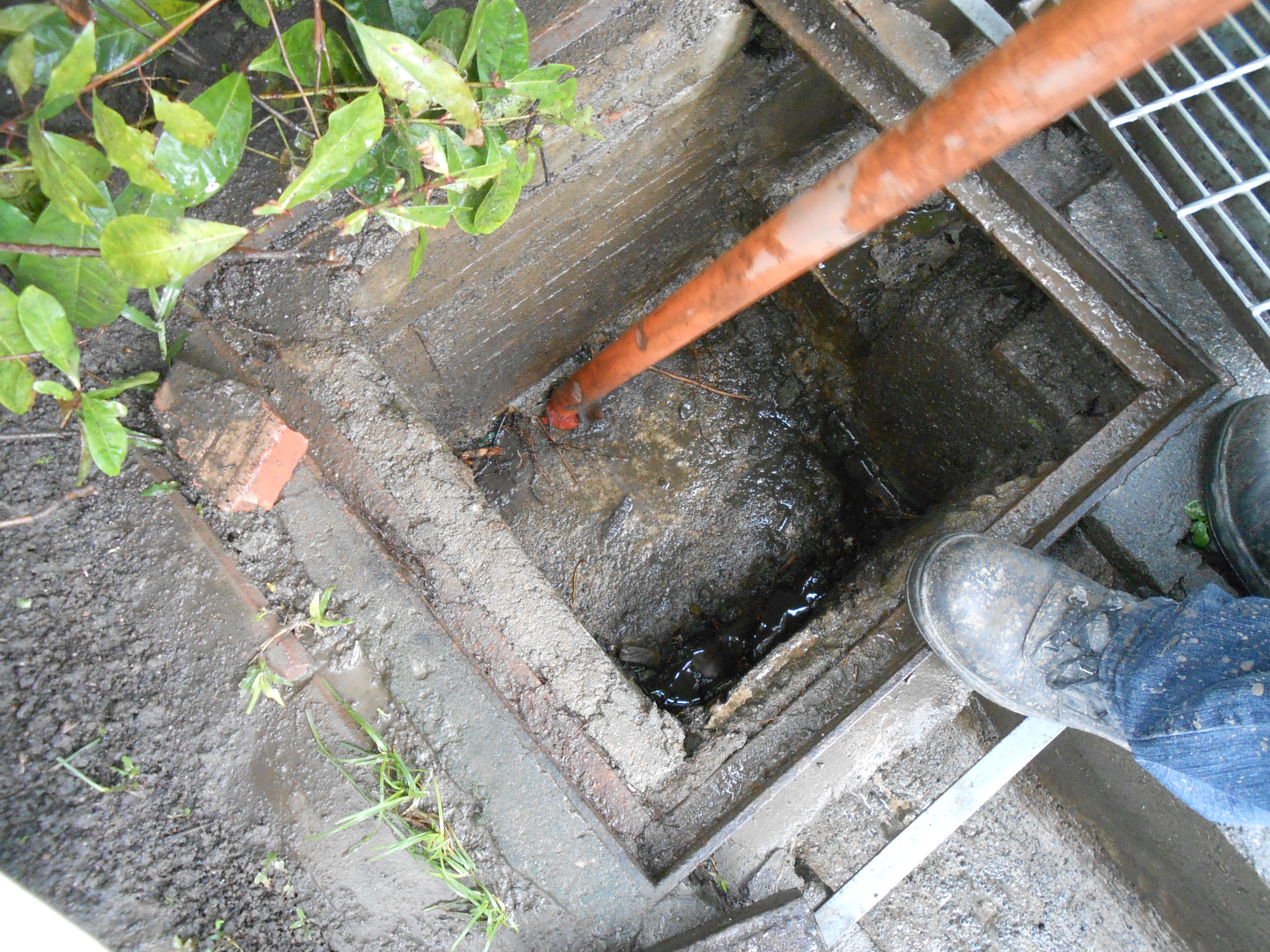 中正公園清洗水溝