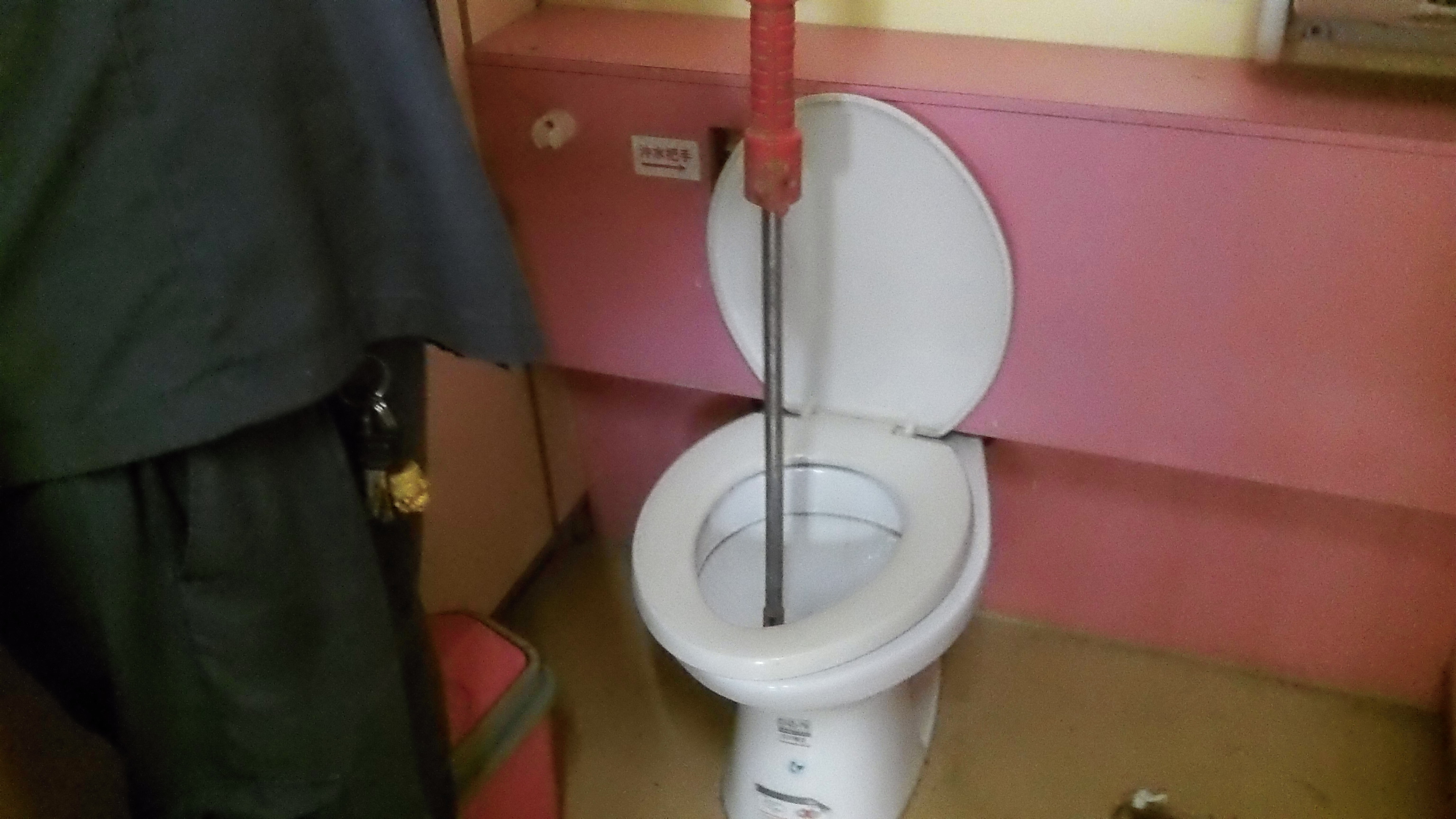 嘉義車站抽化糞池