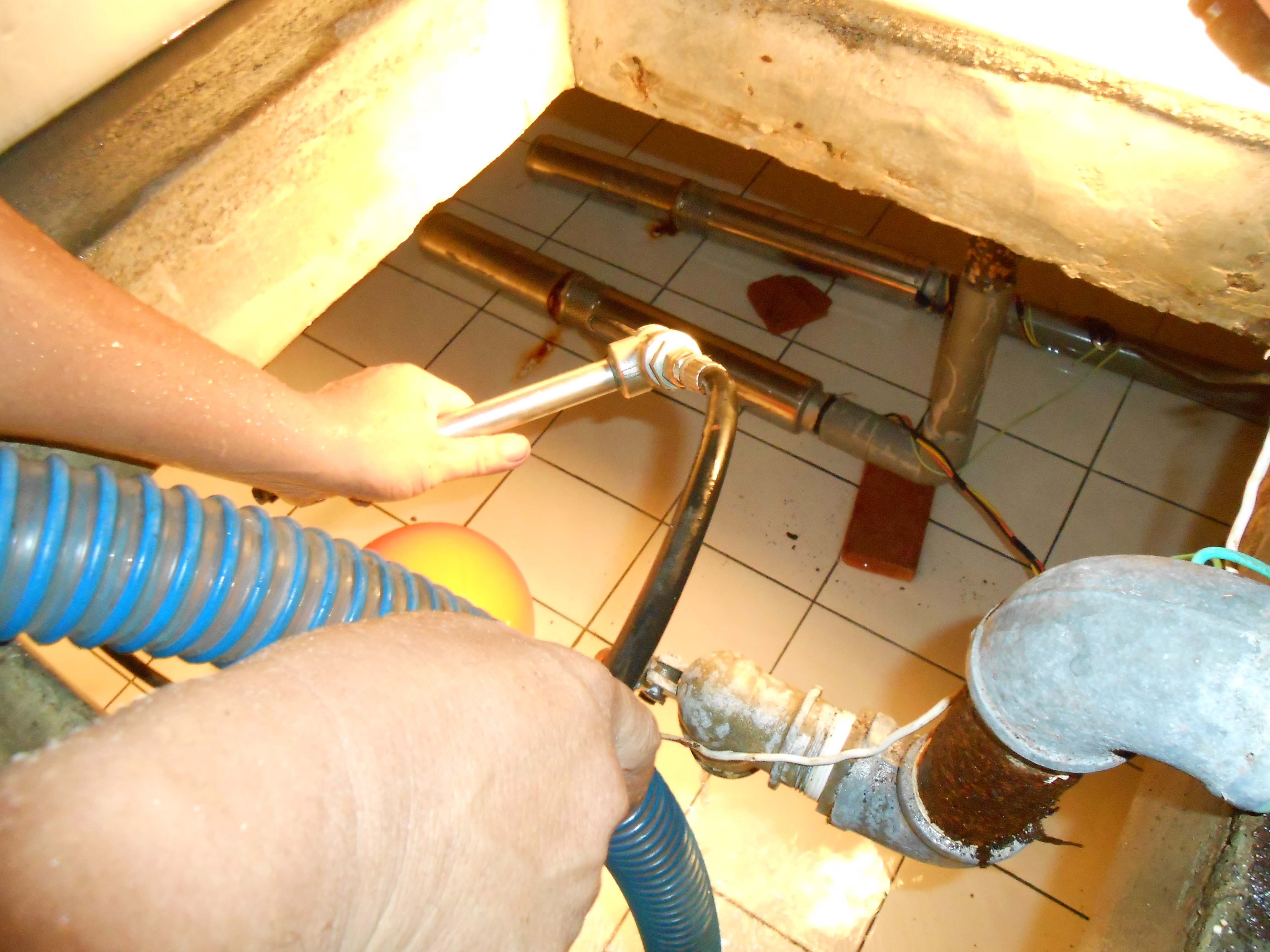 嘉義基督教醫院水塔清洗