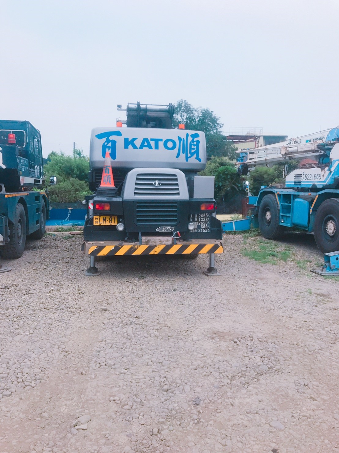 各式大小型吊車