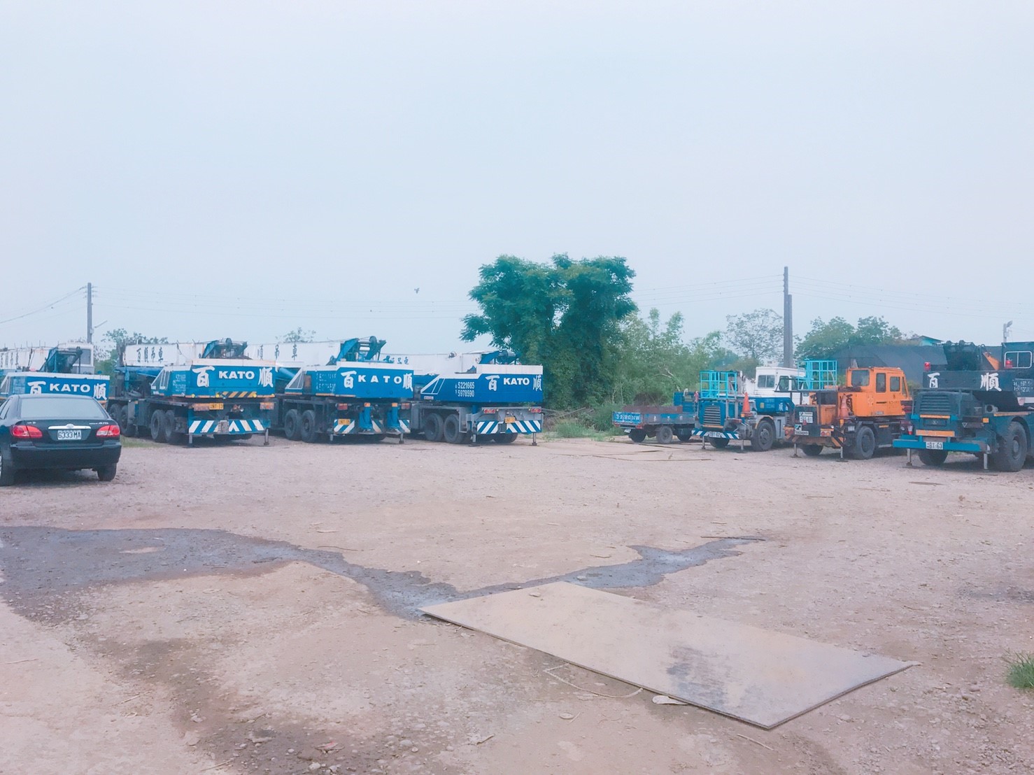 各式大小型吊車