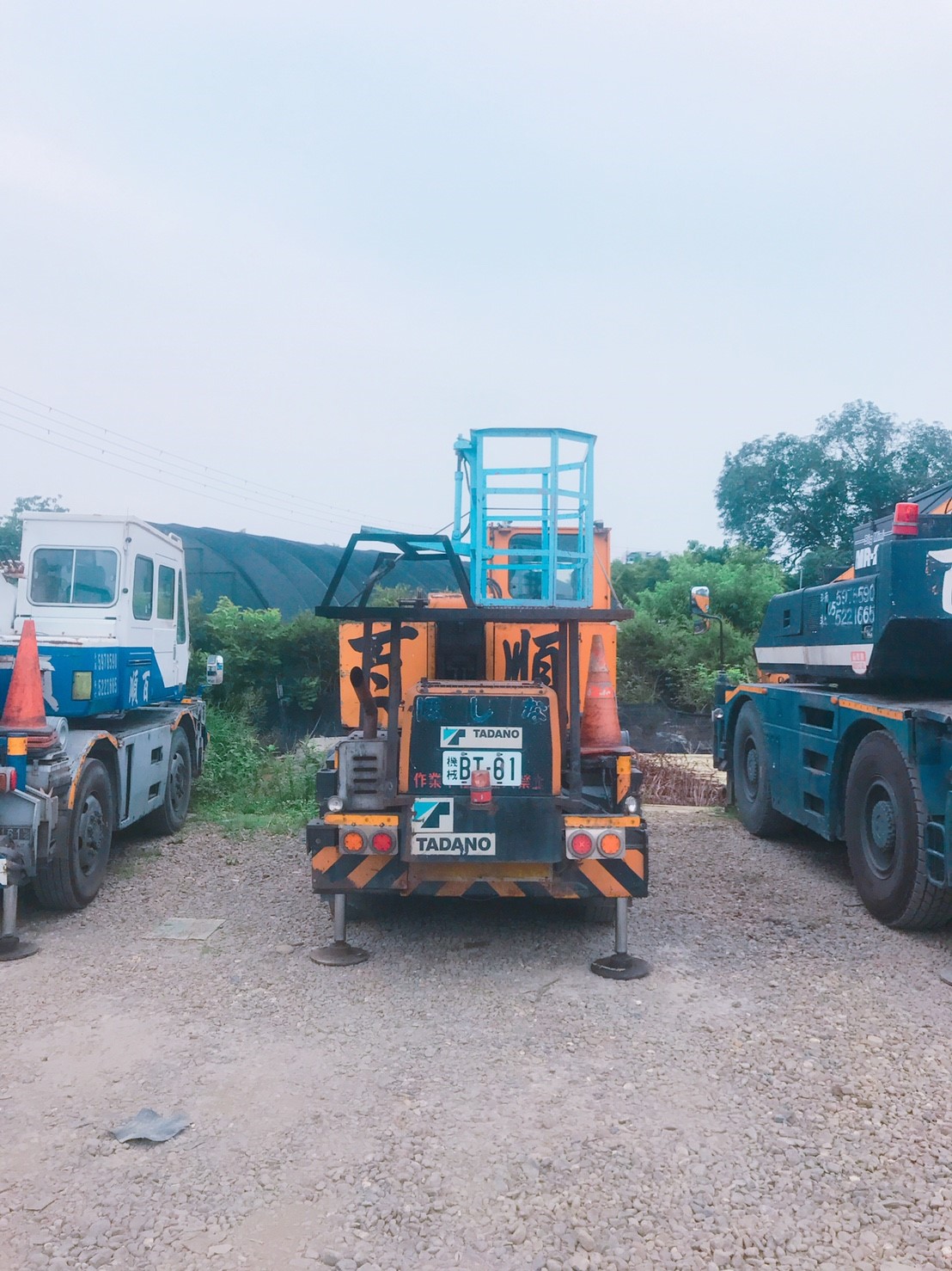 各式大小型吊車