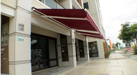 手動伸縮遮陽棚