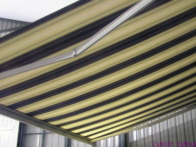 手動伸縮遮陽棚