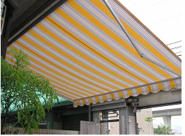 手動伸縮遮陽棚