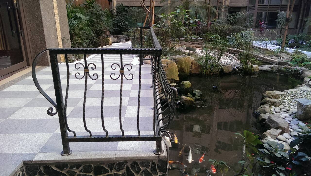 采荷天中庭步道