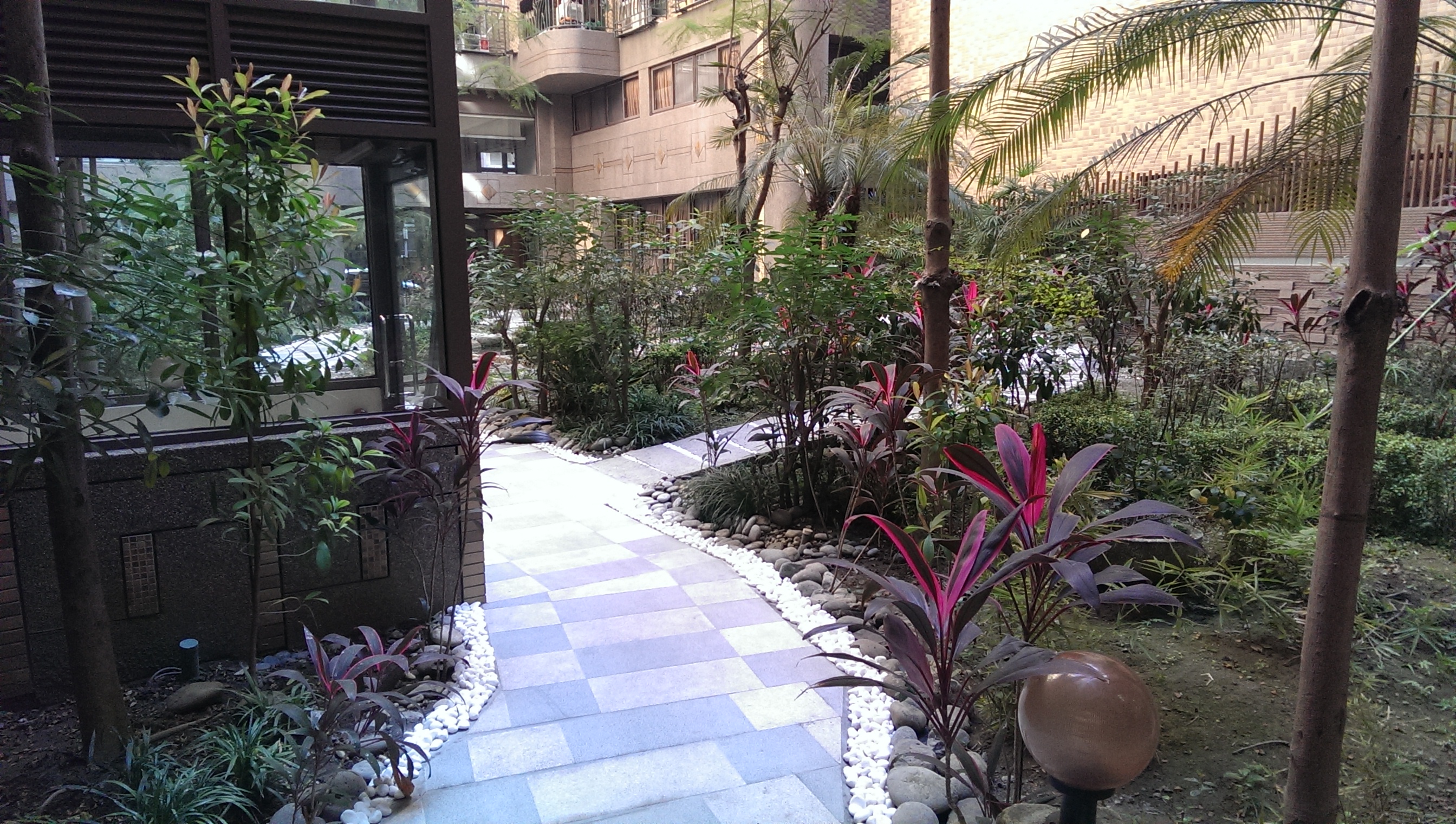 采荷天中庭步道