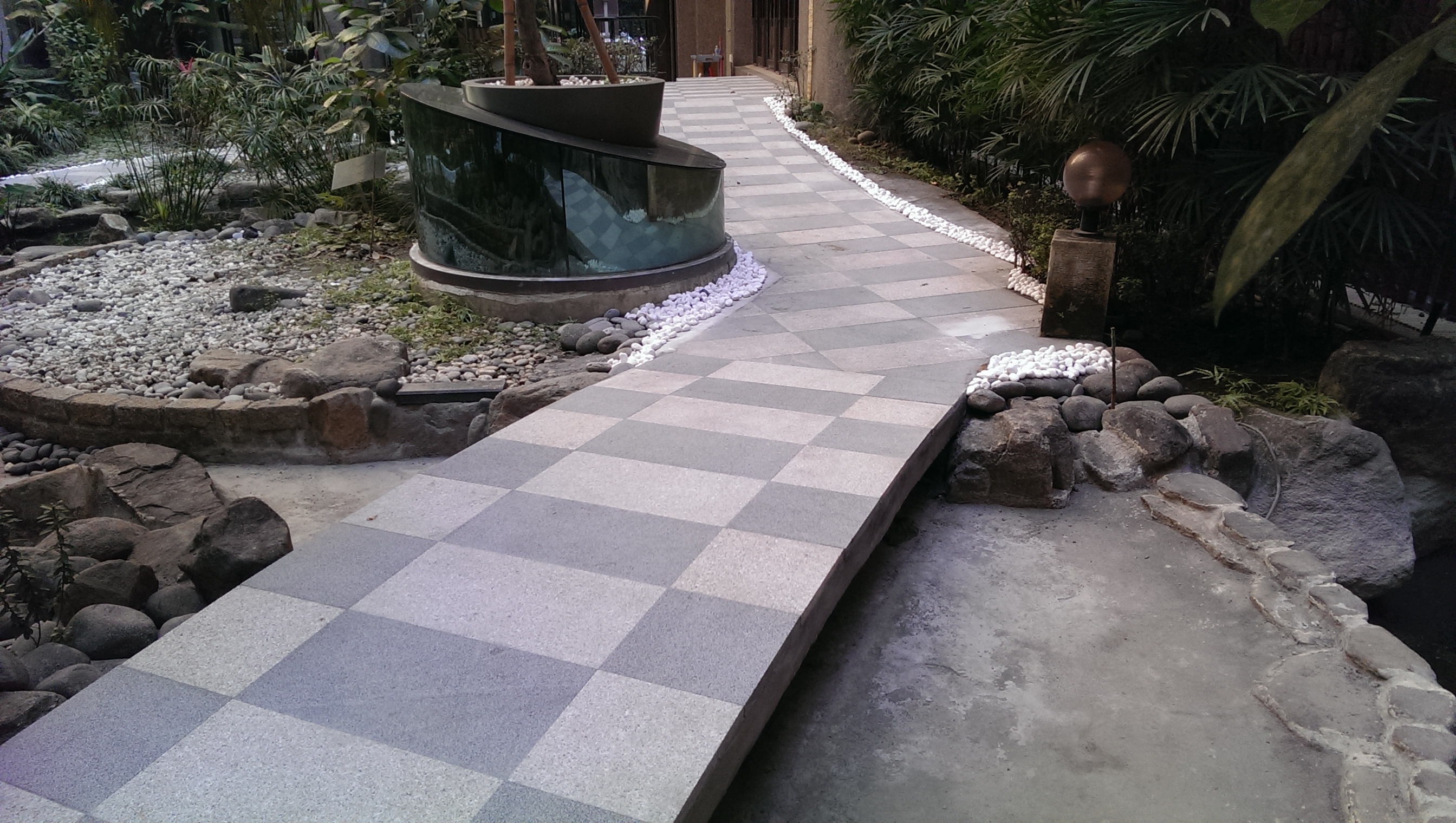 采荷天中庭步道