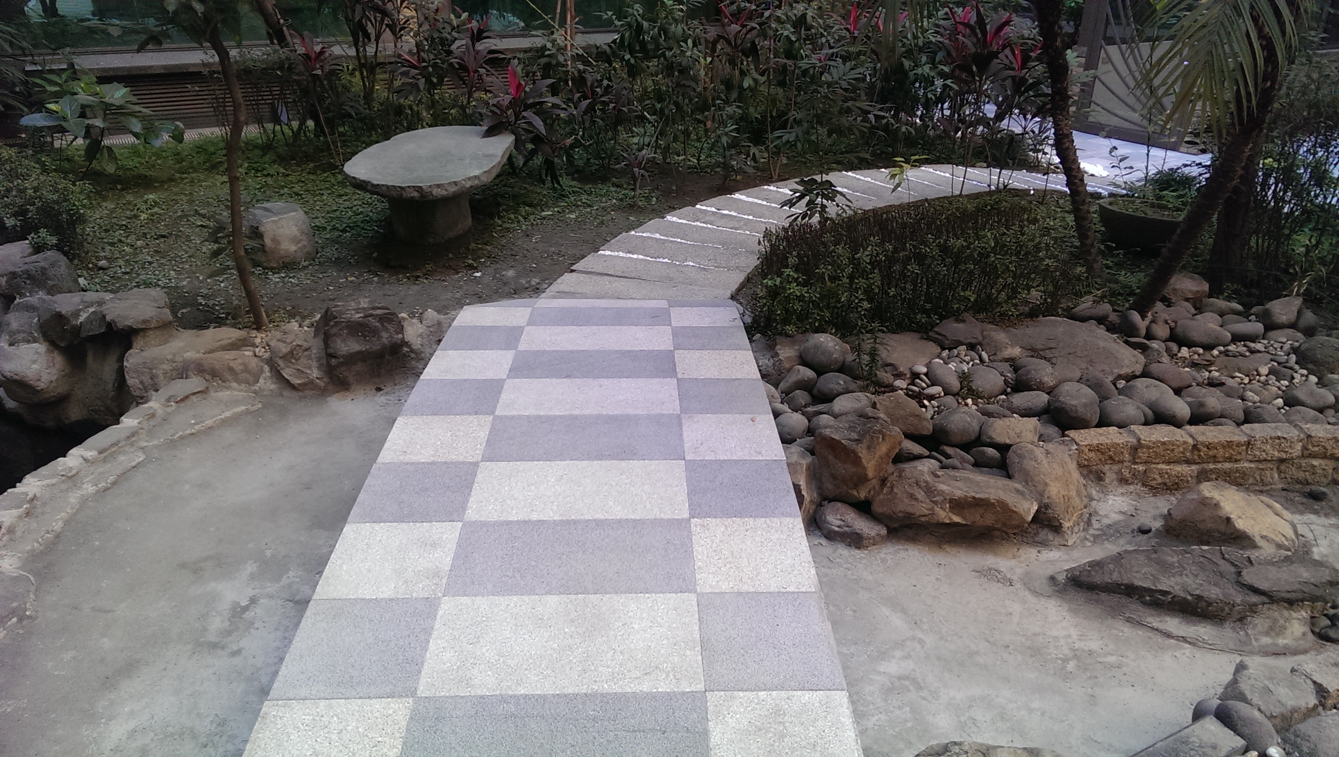 采荷天中庭步道