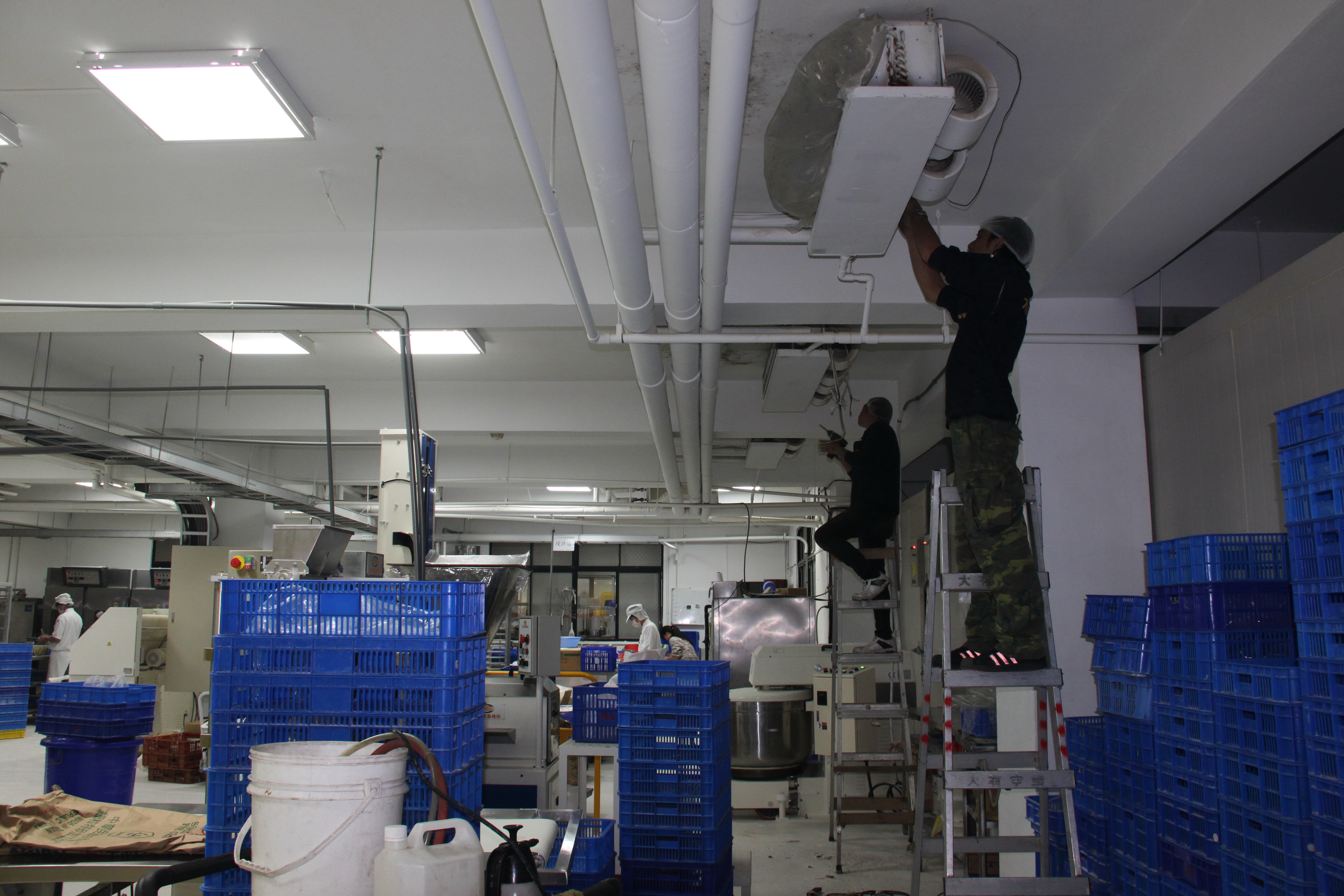 新北市新店食品工廠空調清潔保養