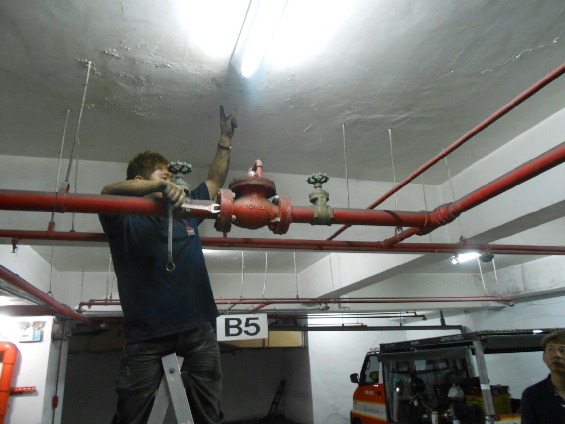 新北市中和區社區大樓消防抽煙馬達維修