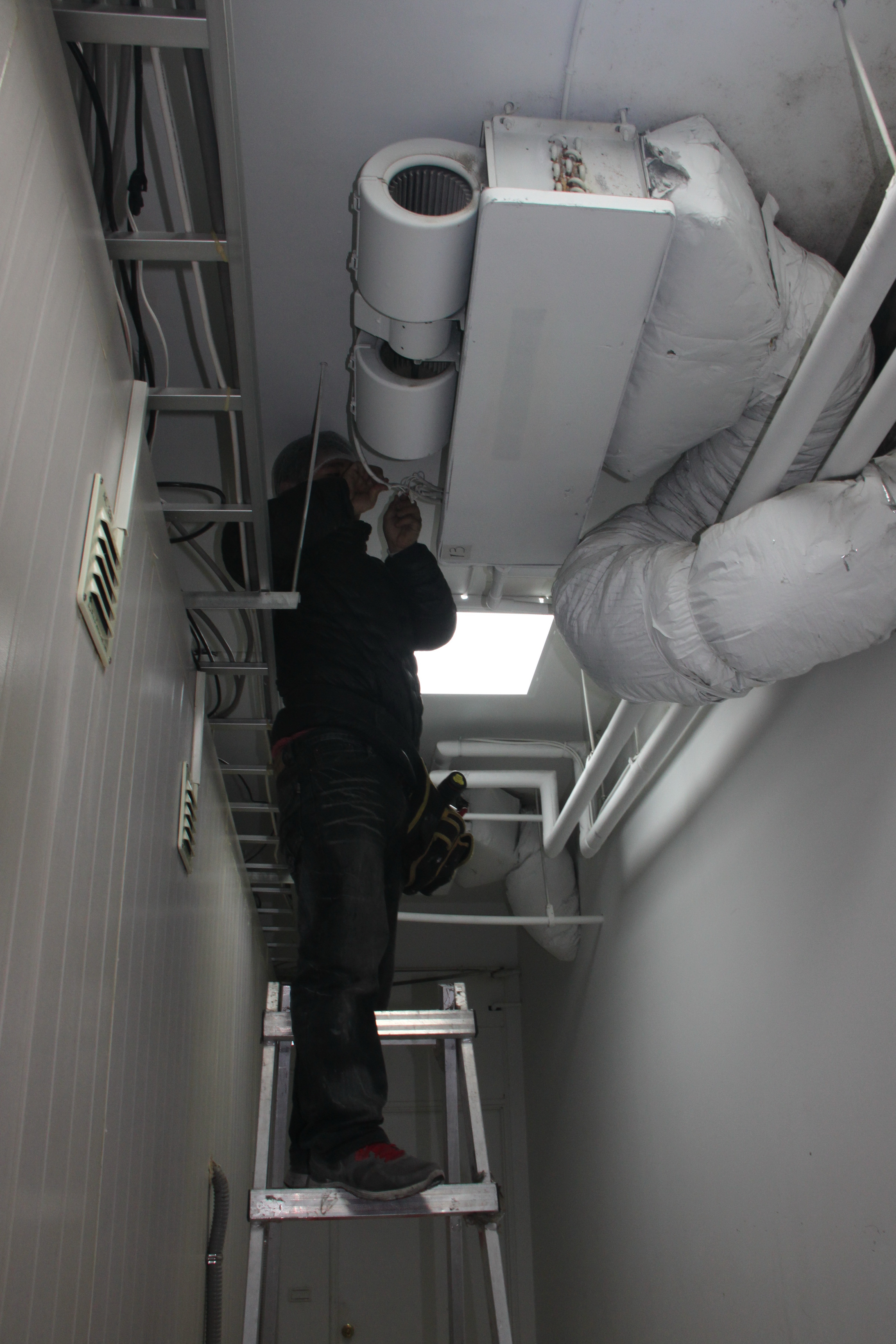 新北市新店食品工廠空調清潔保養