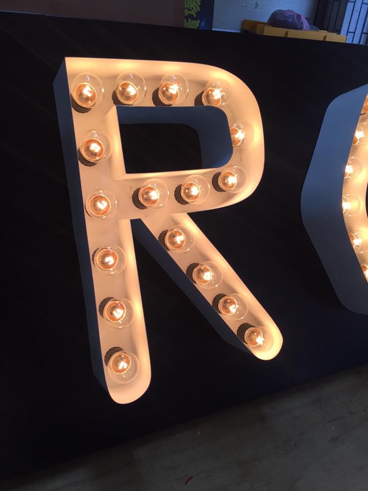 特色招牌-燈泡字