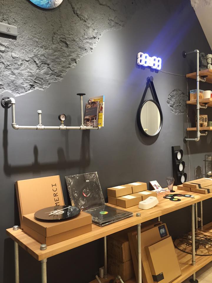 特色招牌-燈泡字