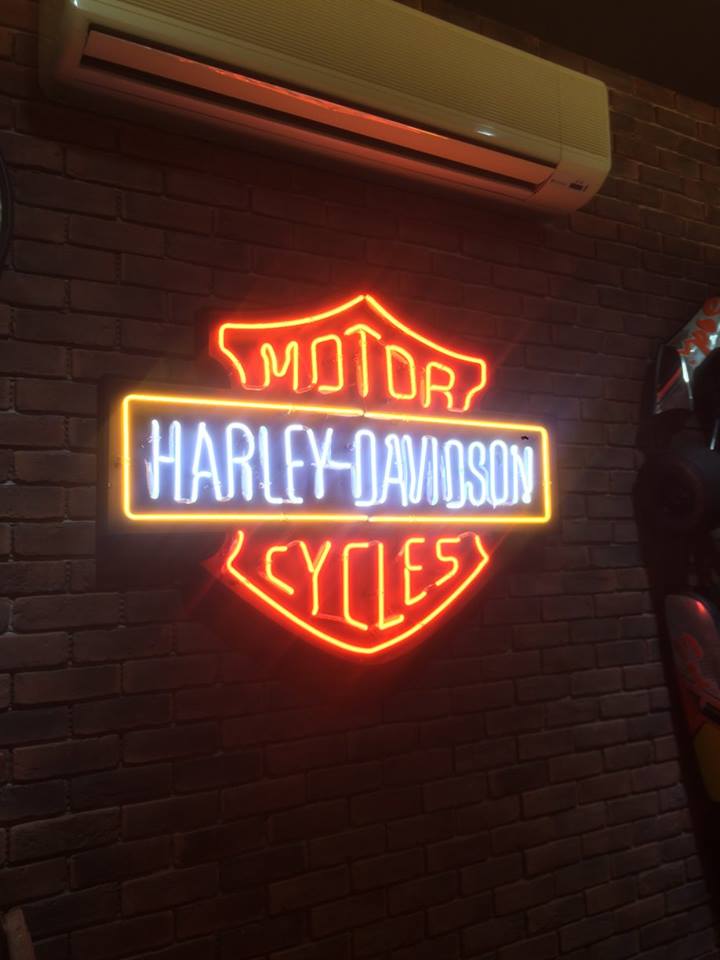 霓虹燈管-招牌標誌