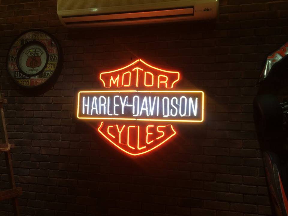 霓虹燈管-招牌標誌