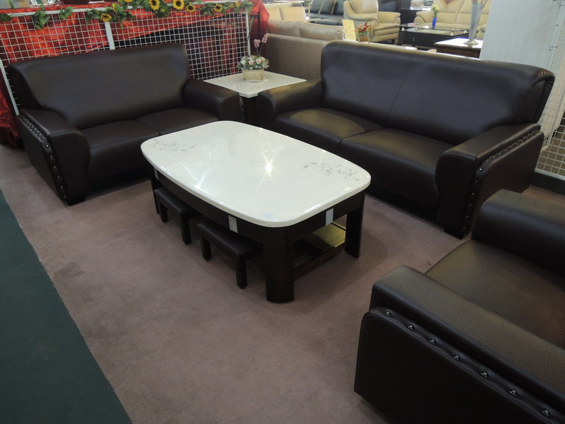 德式乳膠皮沙發