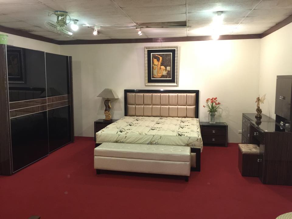 金莎亮面黑玻房間組