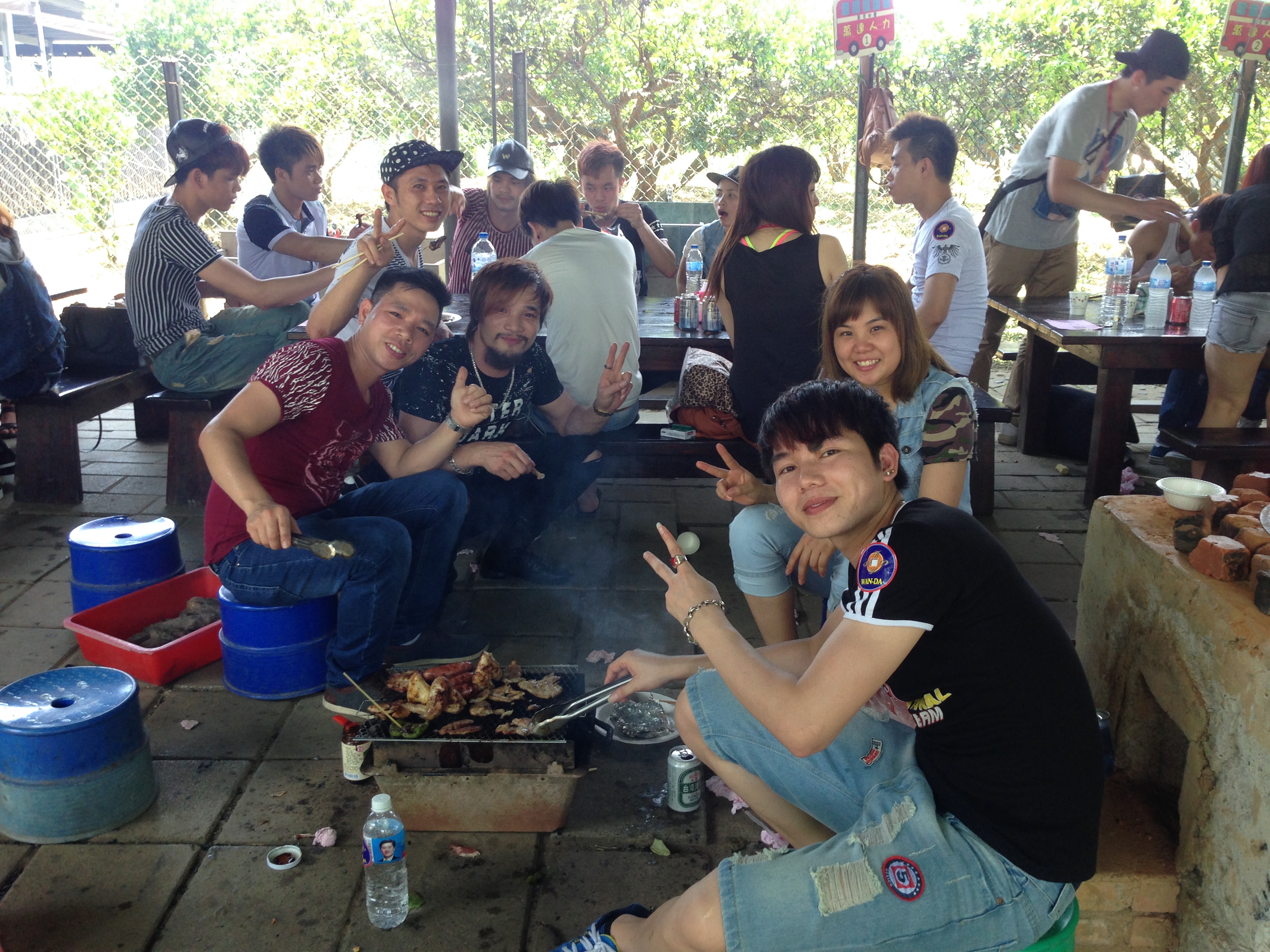 萬達舉辦大型外勞活動─麥克田園烤肉