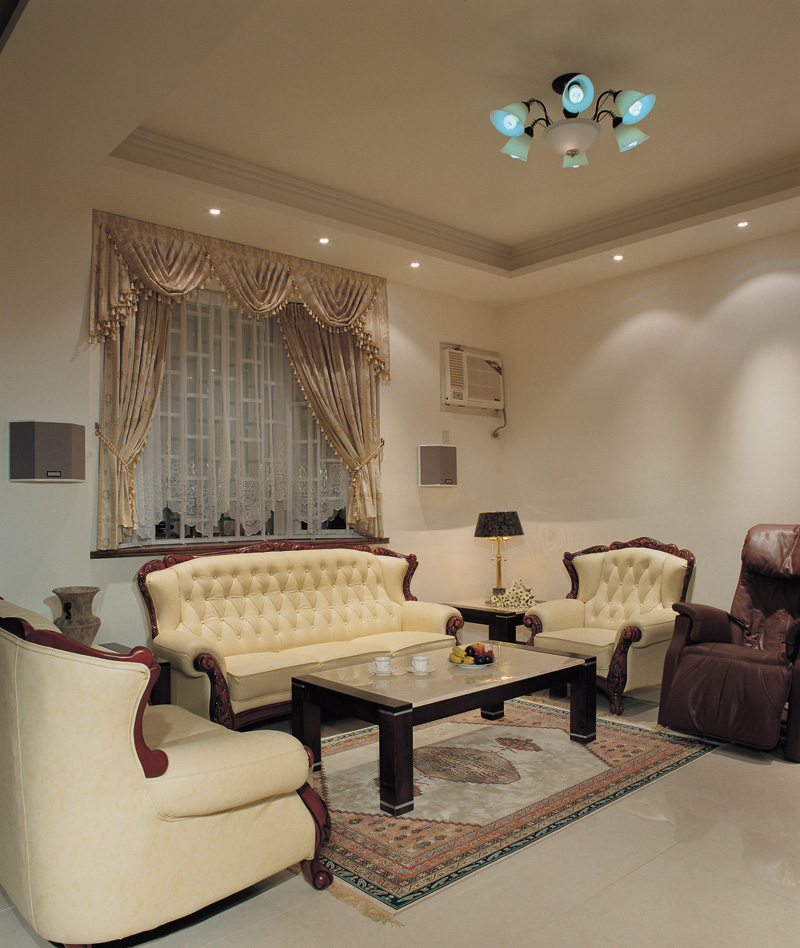 蠶絲塊地毯清洗