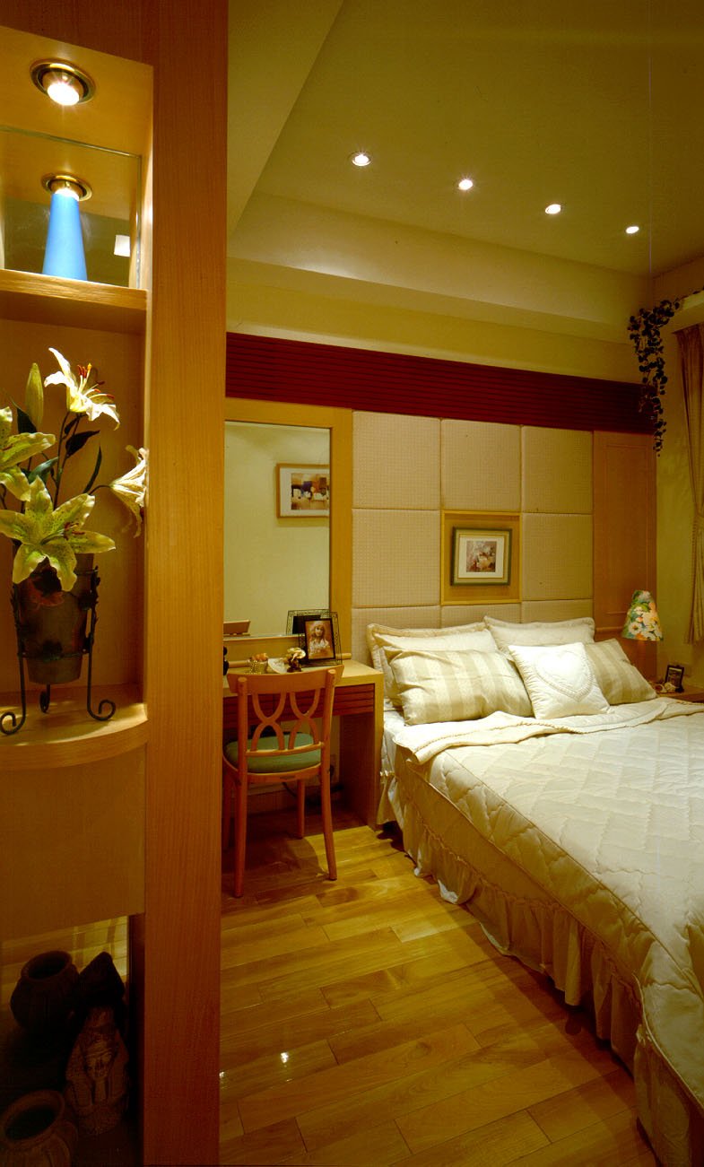 塑膠地板.地毯拆除.除膠