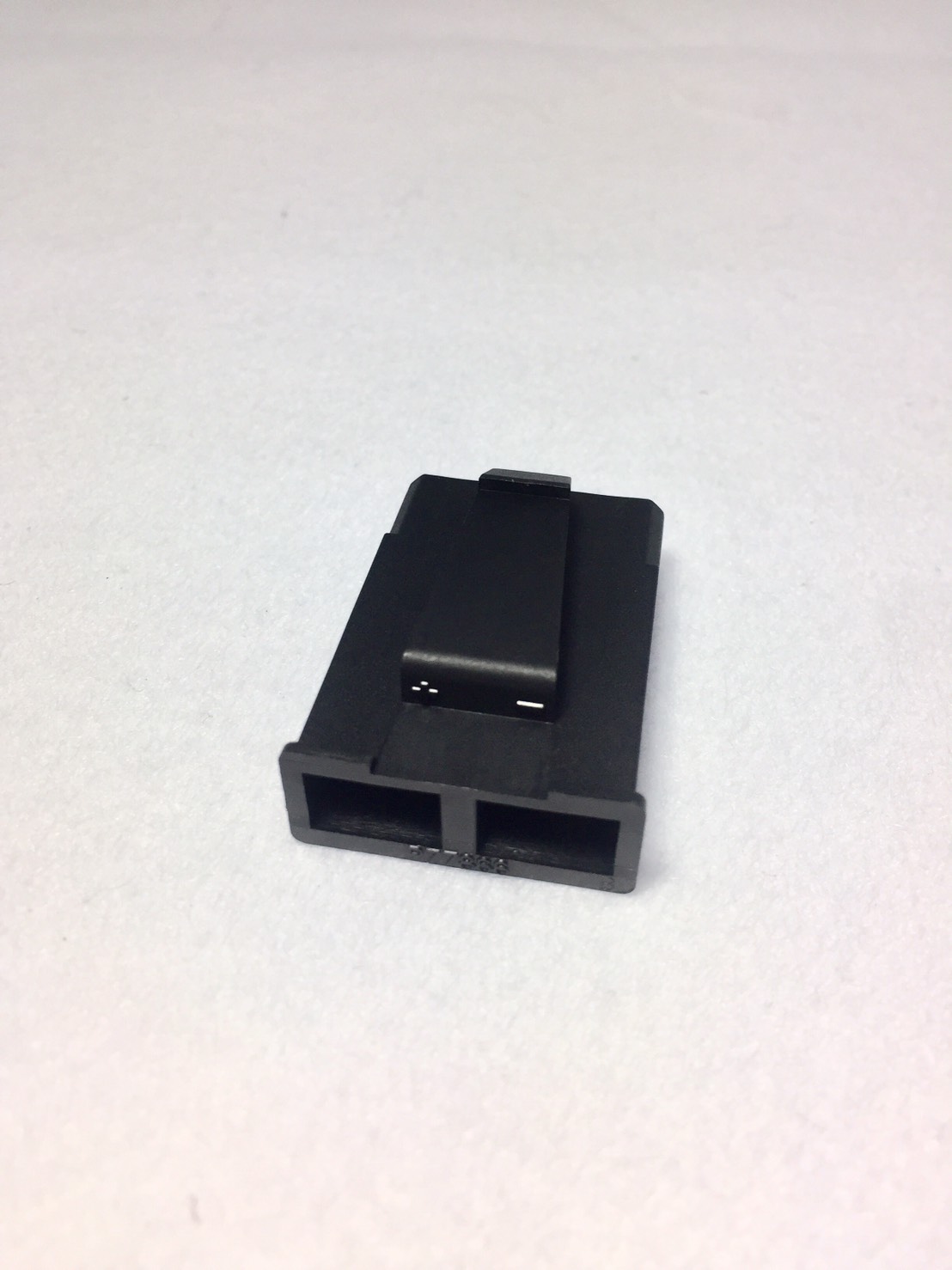 汽車連結器塑膠射出