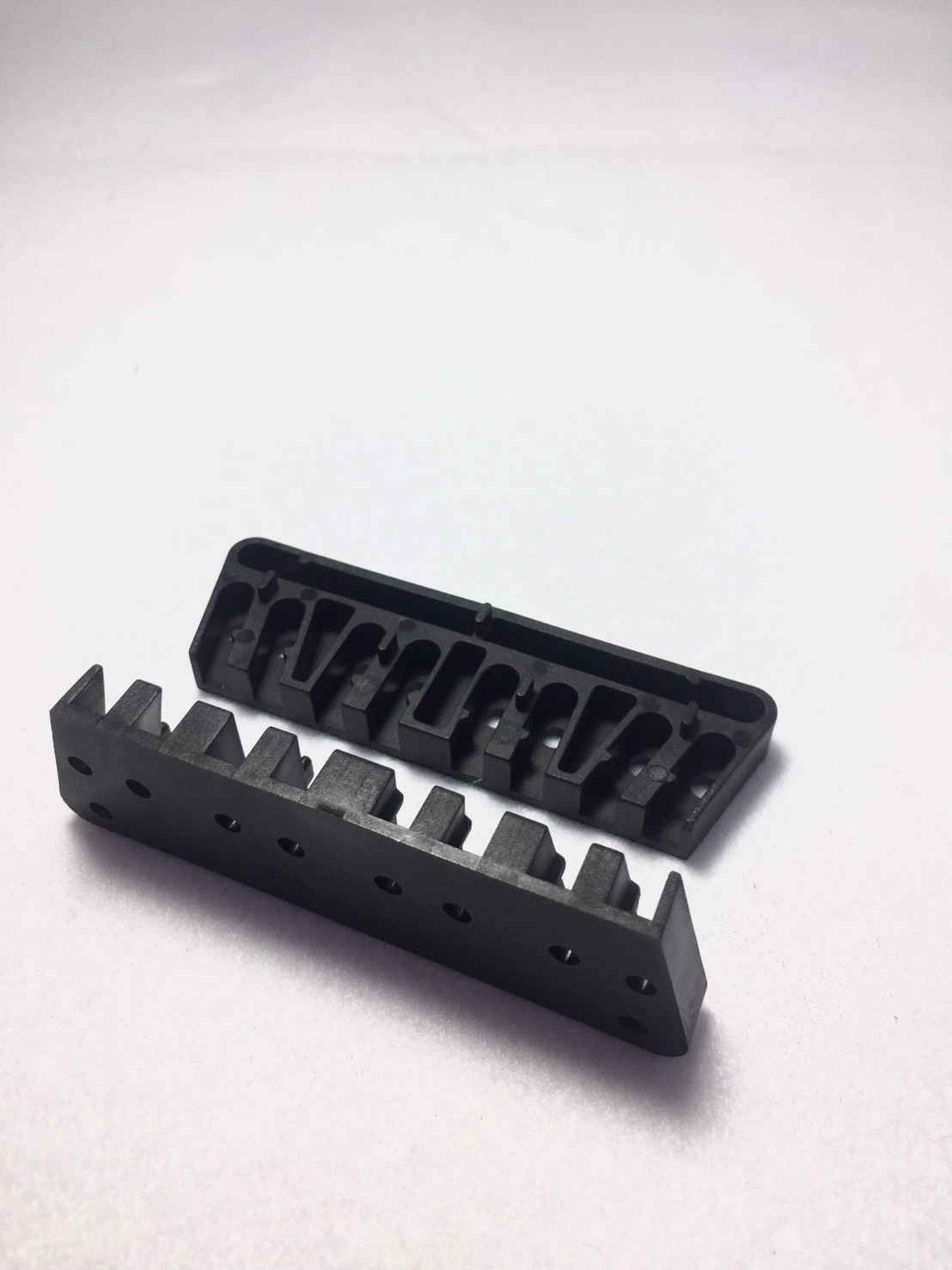 汽車連結器塑膠射出