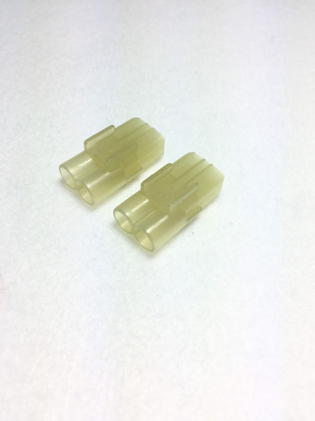 汽車連結器塑膠射出