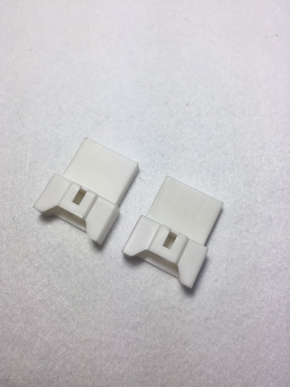 汽車連結器塑膠射出