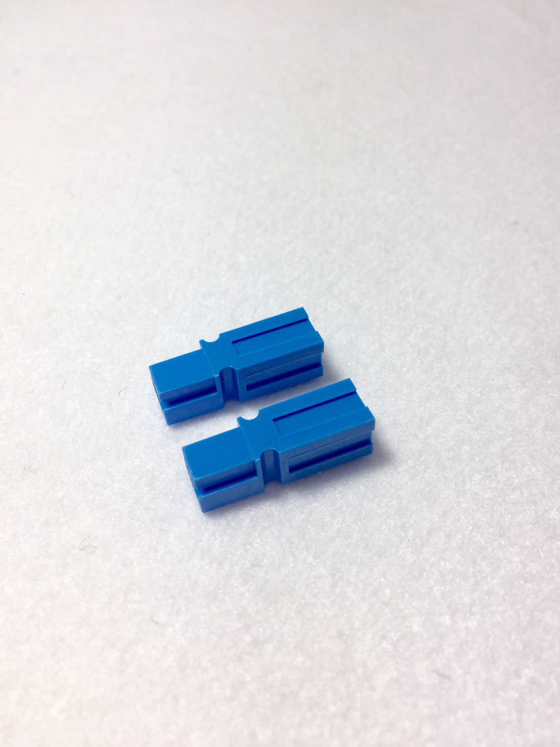 電動汽機車塑膠射出