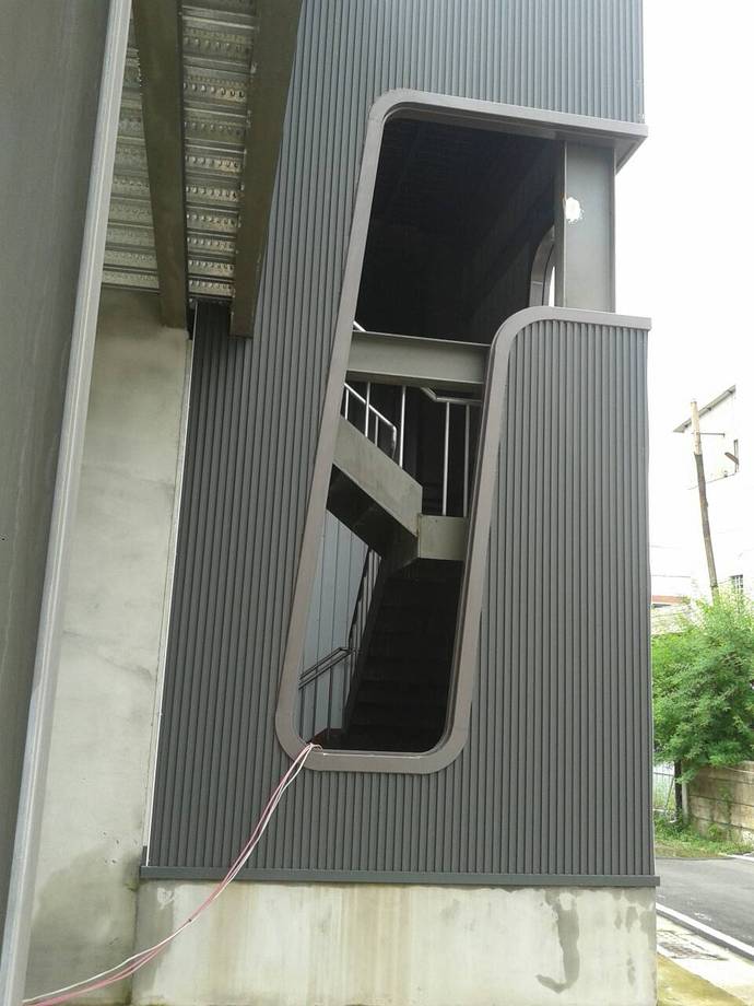 鐵皮屋平台增建外觀