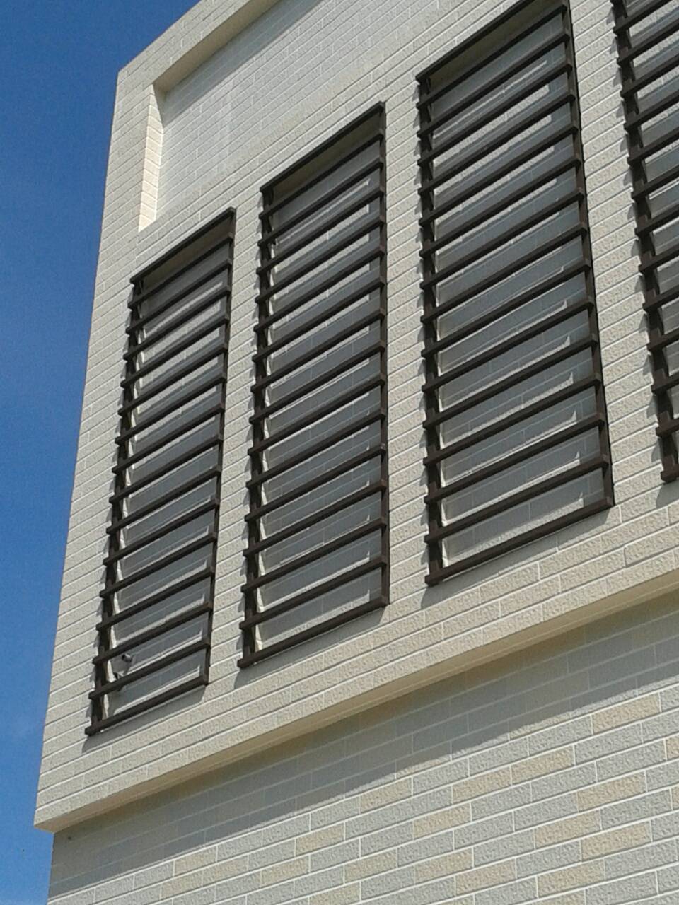 不鏽鋼安全鐵窗2