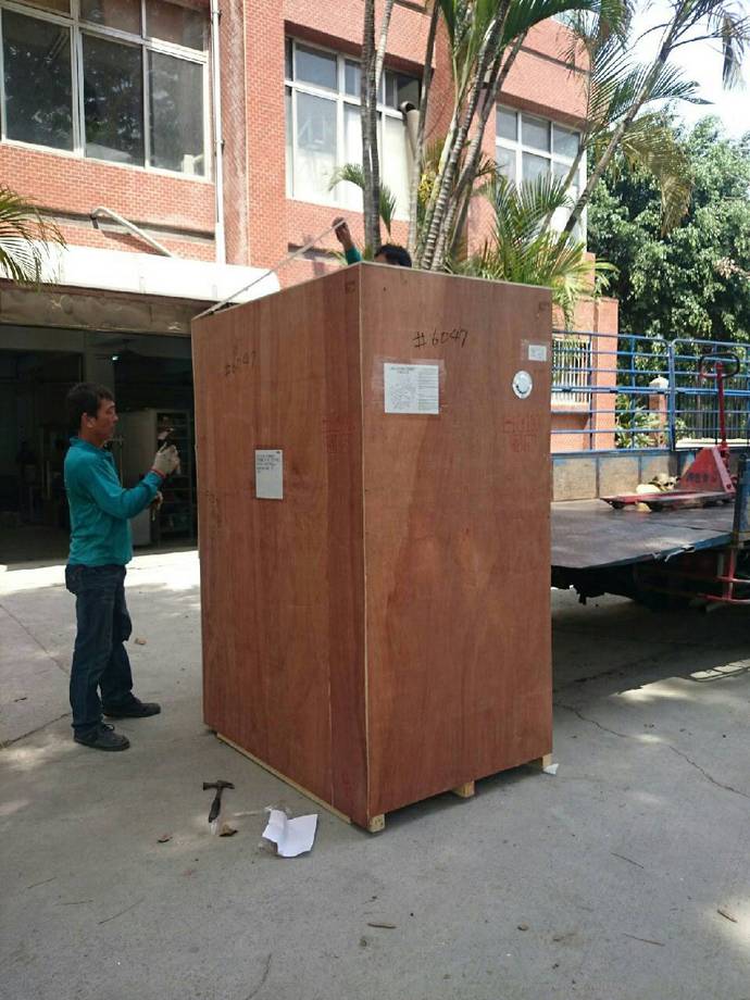 同旺起重搬運運送精密儀器定位