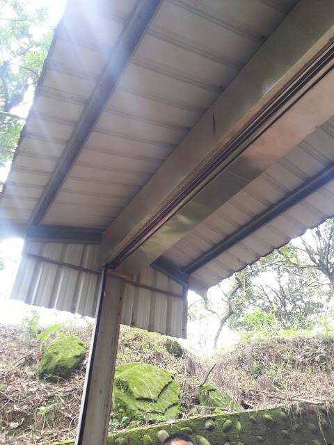 電動捲門，全部捲入捲箱內