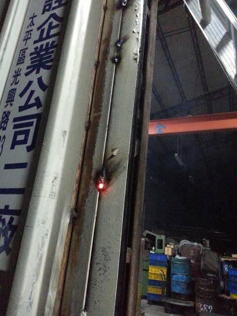 電動門軌道焊接2